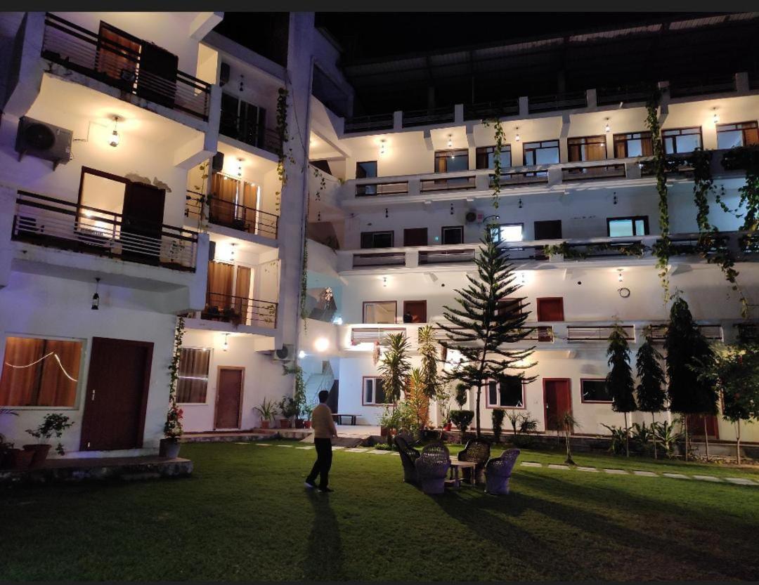 Shivansh Inn Resort Rishīkesh Екстериор снимка